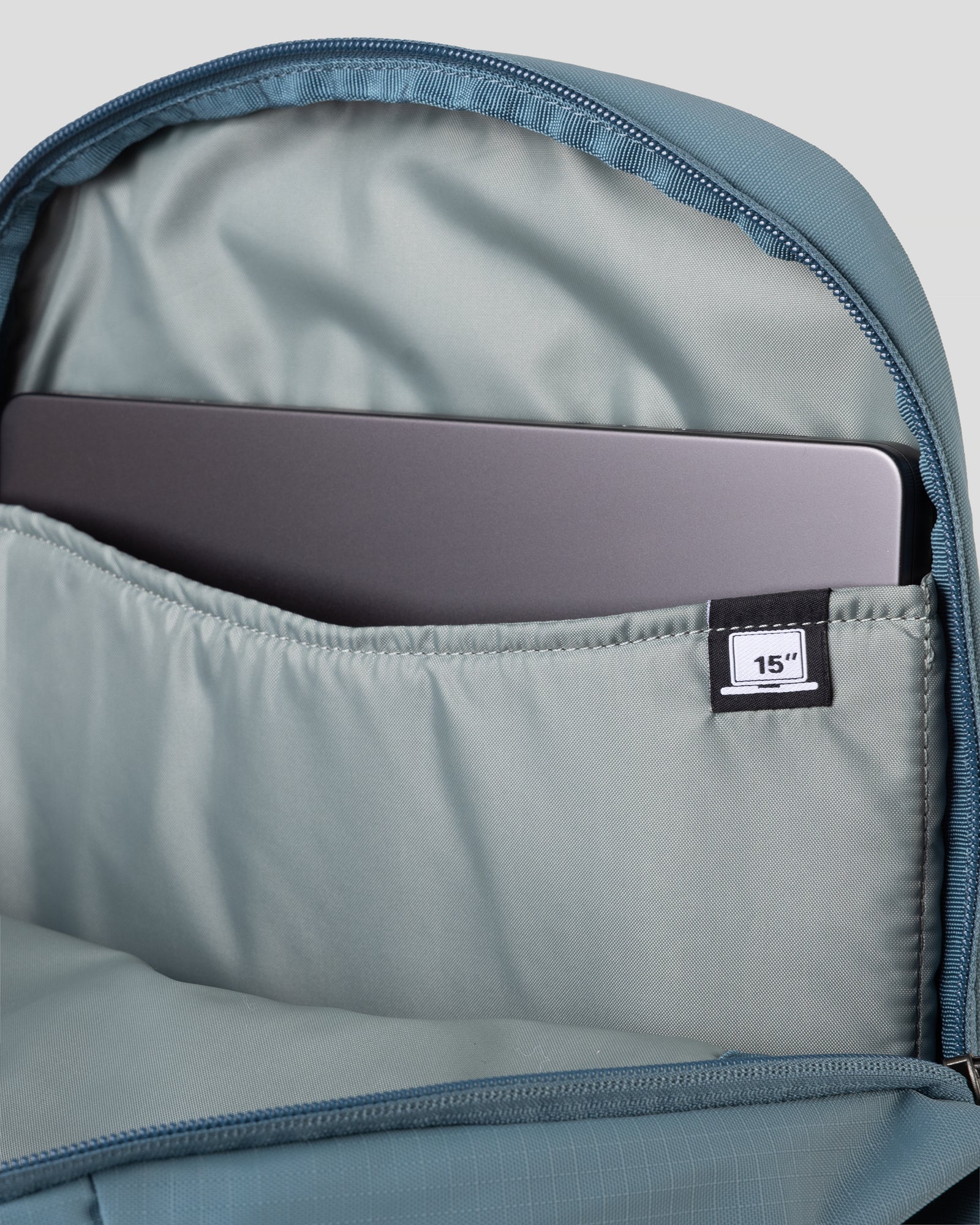 Axon Everyday Backpack - 20L - Washed Blue/Pure Navy - Image 5