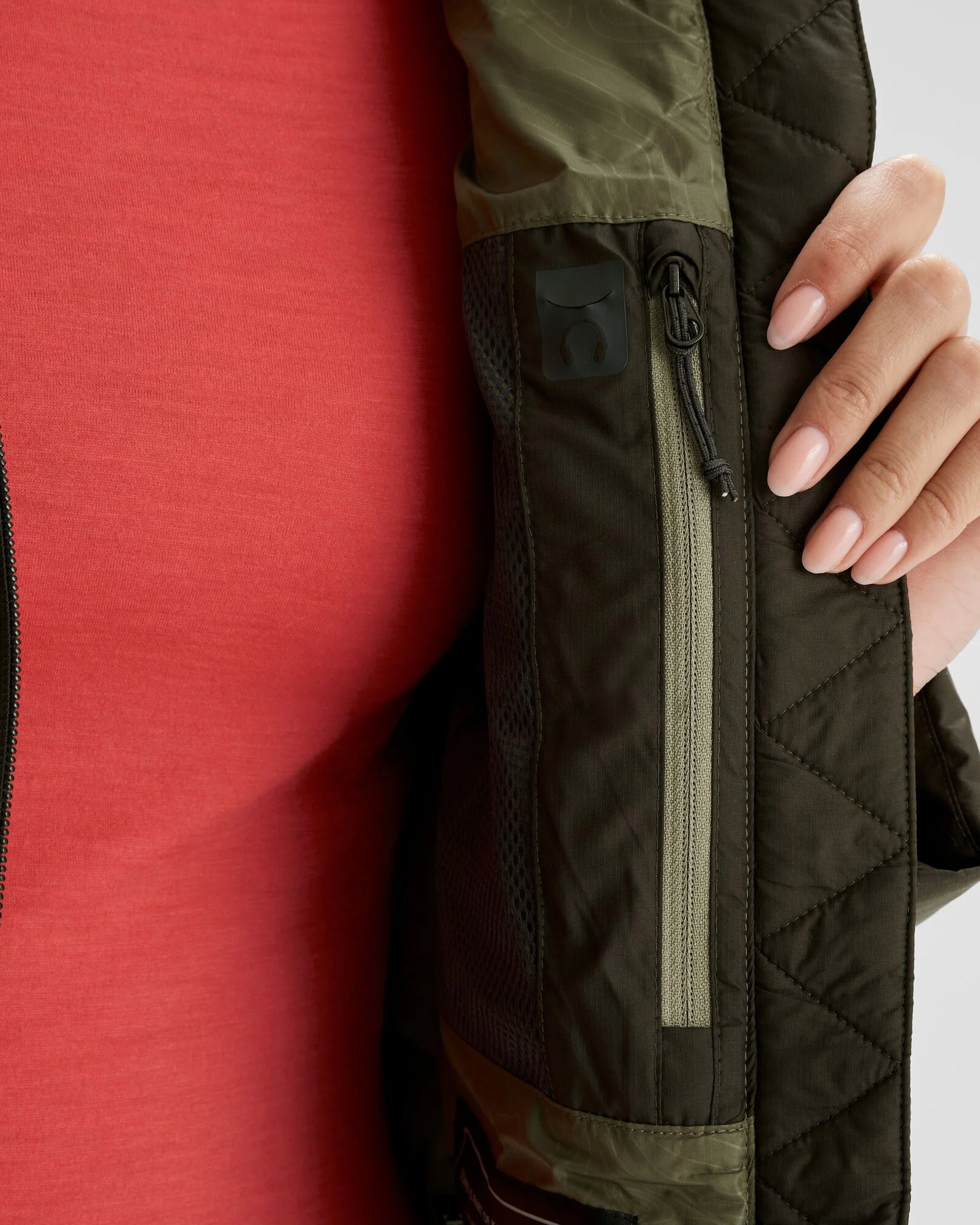 Women's Epiq Down Jacket - Beech/Dark Moss - Image 8