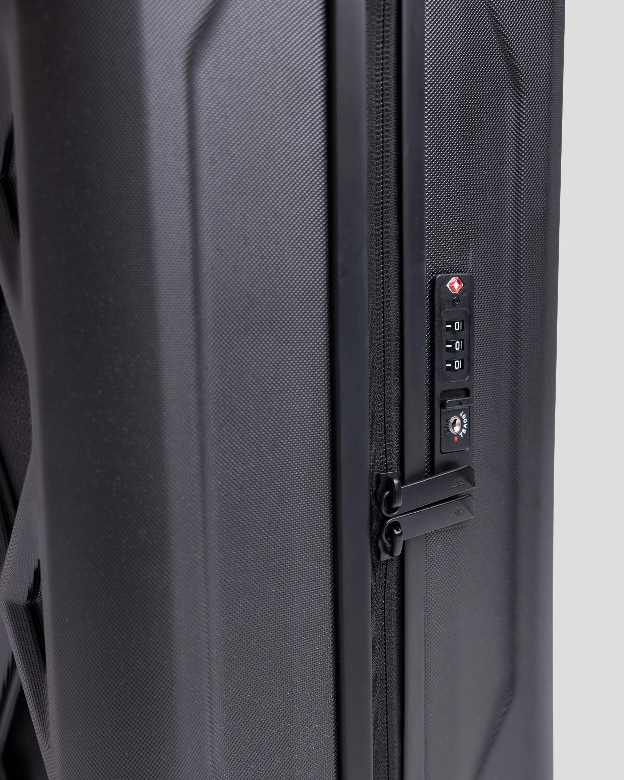 Feather Flight® Carry-On Spinner - 40L -  Bright Navy - Image 8