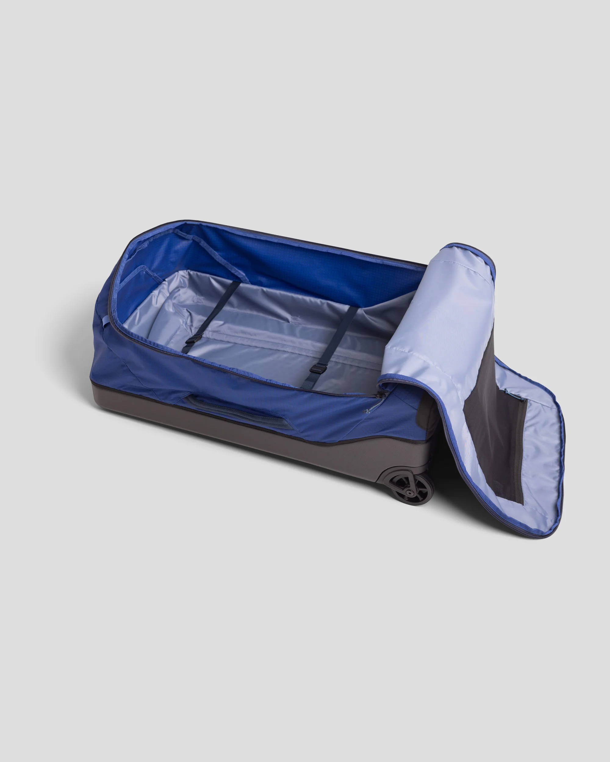 Feather Flight® Check-In - 85L - Bright Navy - Image 10