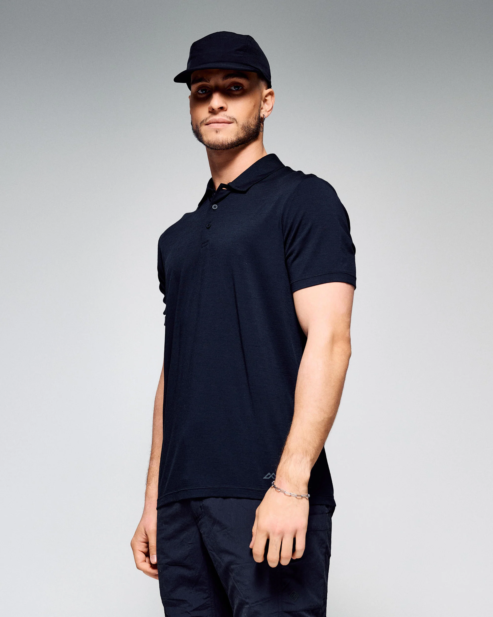 Men's 100% Merino Polo - Black Stingray