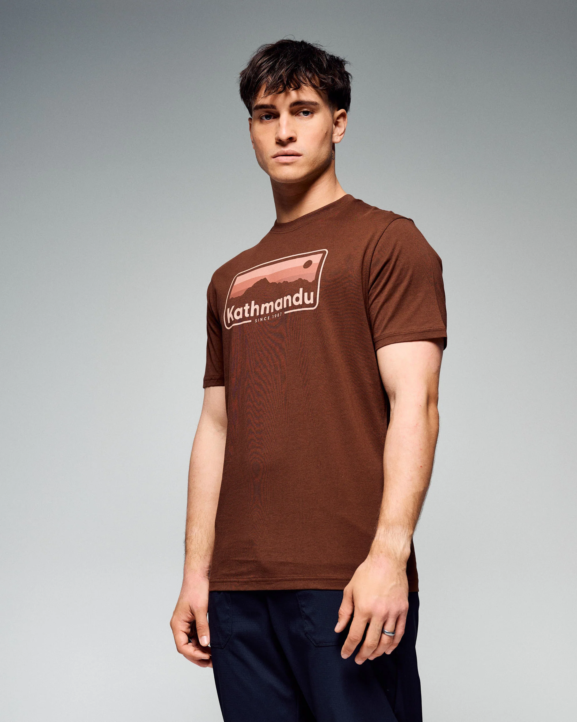 Men's 70's Logo Organic Cotton T-Shirt - Cocoa - Image 4